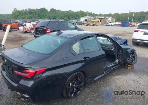 2022 BMW M550Xi из США, поврежденный, VIN WBA13BK06NCH69788